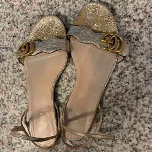 GUCCI METALLIC LAMINATE LEATHER DOUBLE G SANDAL